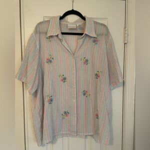 Alfred Dunner Shirt Womens 20 Pink Blue White Floral Button Up Sheer Casual